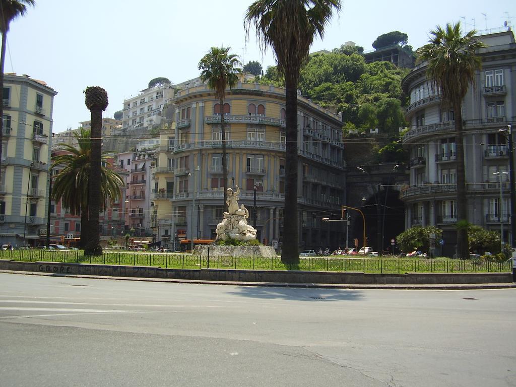 Casa Sannazzaro Appartement Napels Buitenkant foto