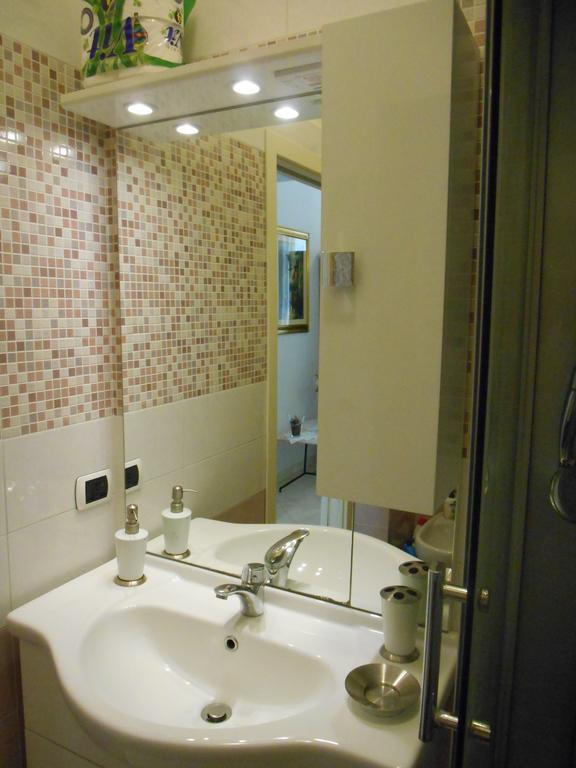 Casa Sannazzaro Appartement Napels Kamer foto