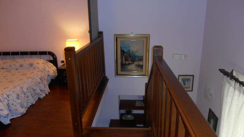 Casa Sannazzaro Appartement Napels Kamer foto